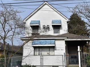 1712 Juniata St, Natrona Heights, PA 15065