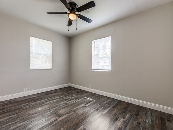 5th image of 1033 S Hub St