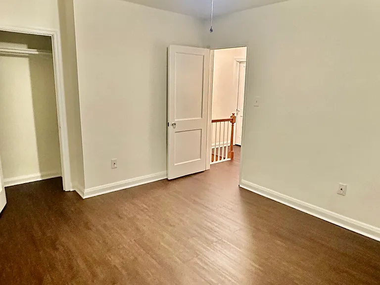 8313 Edgedale Rd — Photo 10
