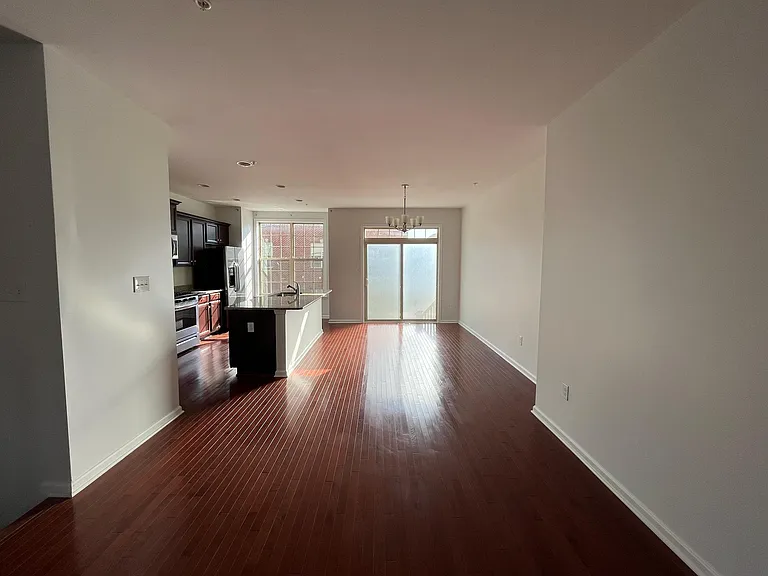 9507 Smithview Pl — Photo 5