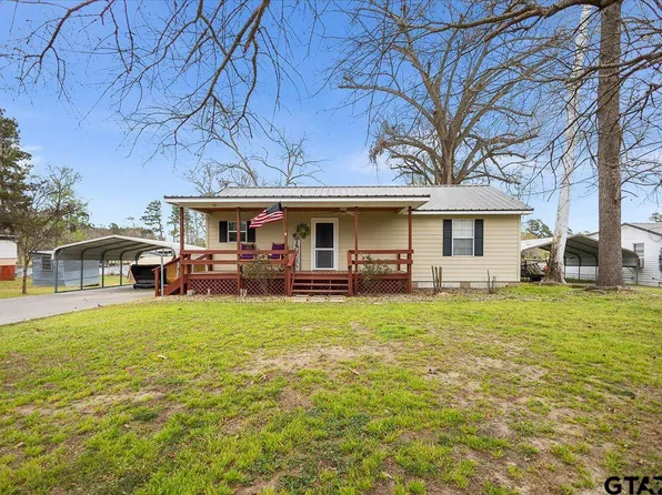 535 County Road 183, Carthage, TX 75633