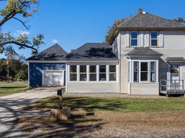 32 Summer Street, Porter, ME 04068