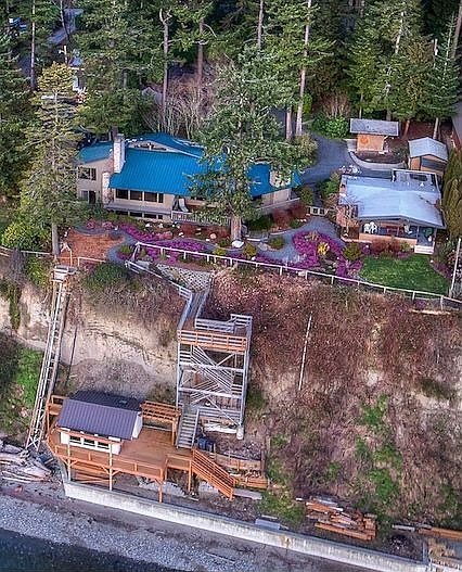 1st image of 618 Priest Point Dr NW