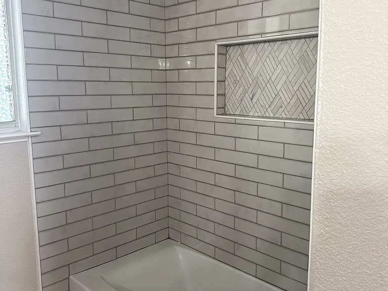 Troutdale Ln — Photo 8