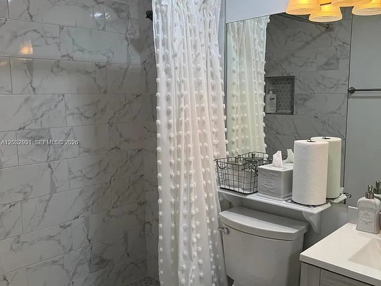 16682 Hemingway Dr — Photo 24