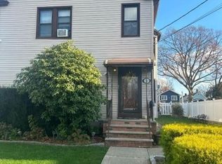 73 Lakewood Ter FLOOR 3, Bloomfield, NJ 07003