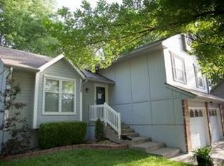 1223 SW Eastman Ct, Blue Springs, MO 64015