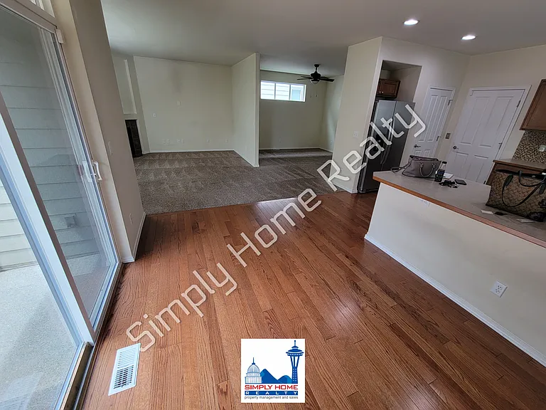 5235 55th Ave SE — Photo 8