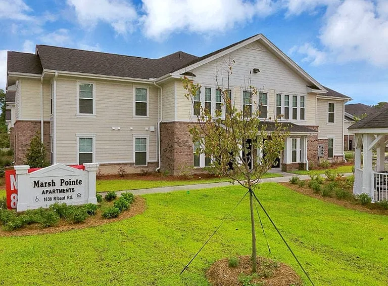Marsh Pointe — Photo 8