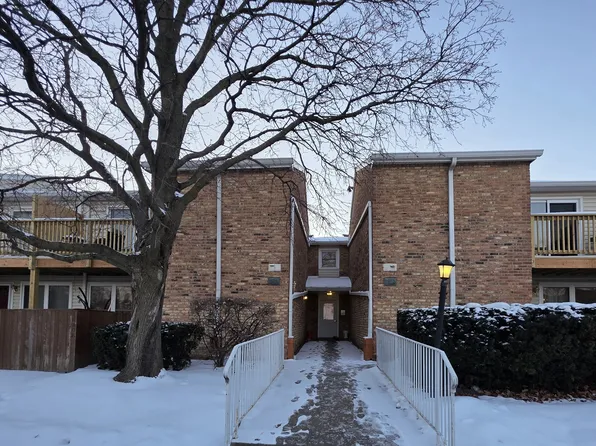 1930 Kenilworth Cir APT E, Hoffman Estates, IL 60169