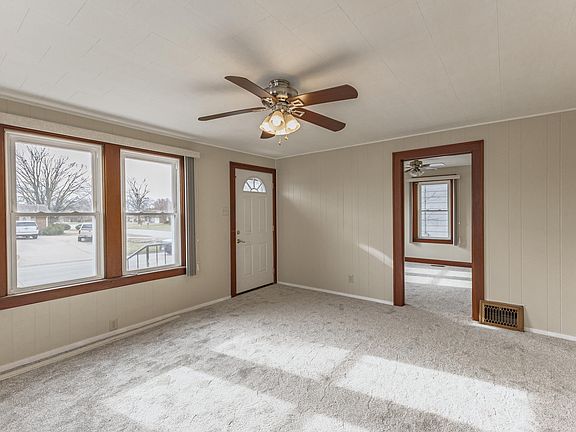 5th image of 2017 Harrison St