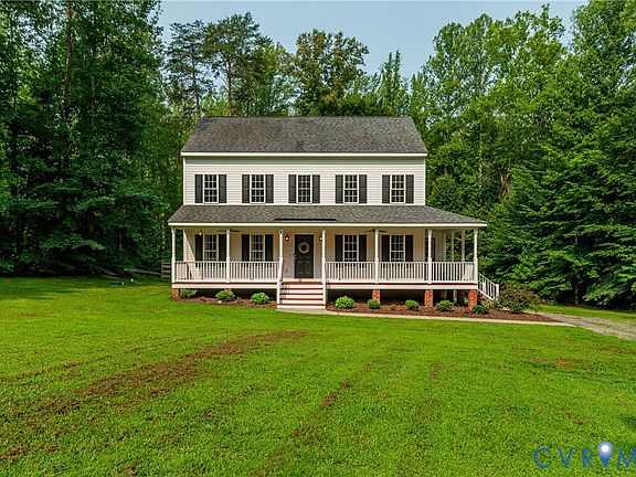 2nd image of 384 Tillar Ln