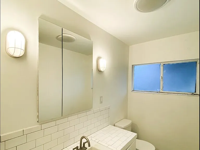 8180 Billowvista Dr #U3 — Photo 5