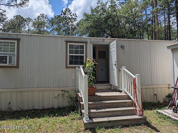 2nd image of 104 MOORE Avenue