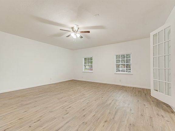 4th image of 2514 Bobwhite Blvd