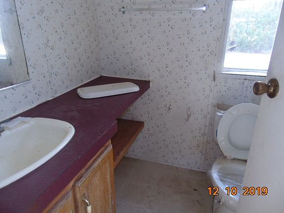2nd image of 236 Miller St