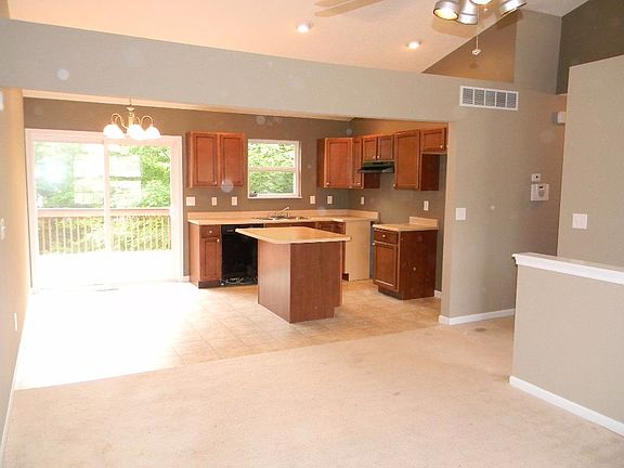 Kitchen & Living Room