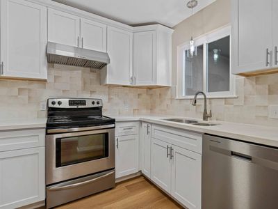 805 Tully Rd APT 5, Modesto, CA, 95350
