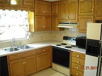 5th image of 14900 E 40th St S