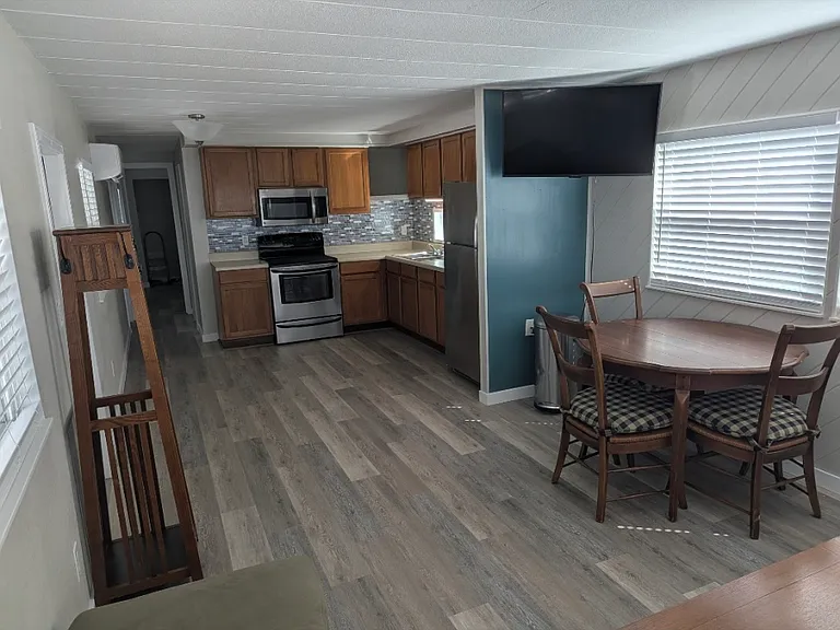 1610 Ohio Ave — Photo 3