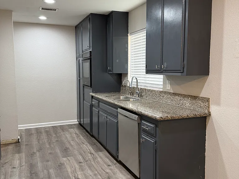 40551 Shellie Ln — Photo 2