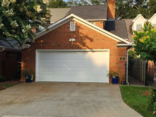 135 Country Club Ct, Spartanburg, SC 29302