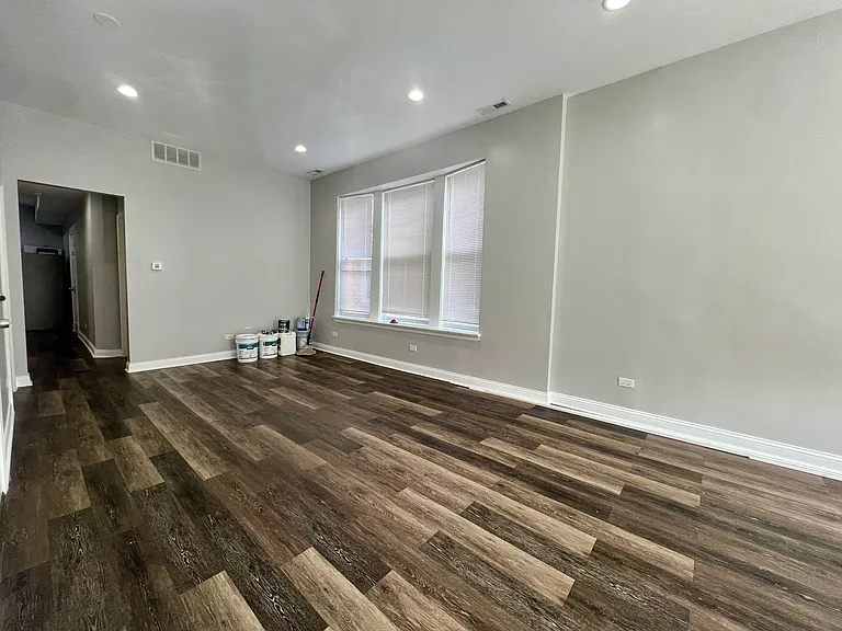 6631 S Rhodes Ave #2F — Photo 6