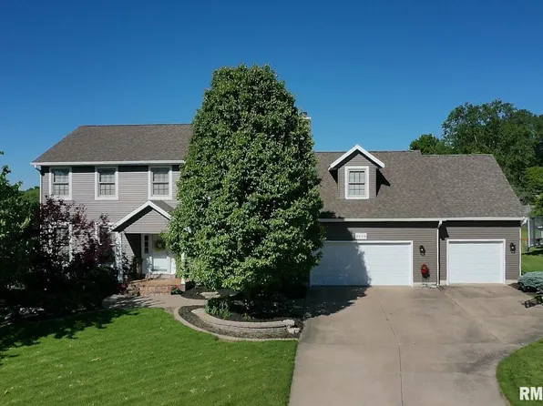 4504 Fairhaven Ct, Davenport, IA 52807