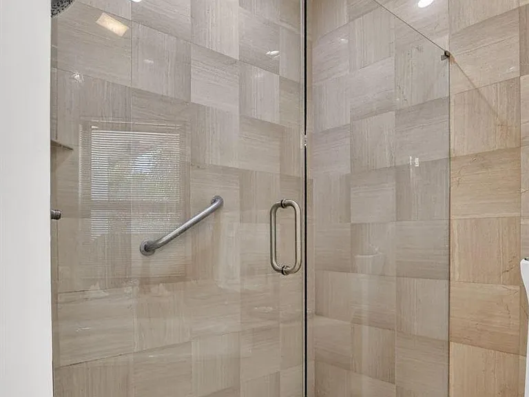 22519 Esplanada Cir W — Photo 36