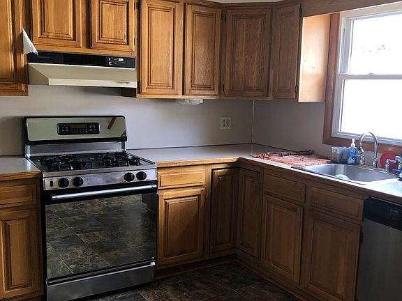 5th image of 309 Colonial Ave