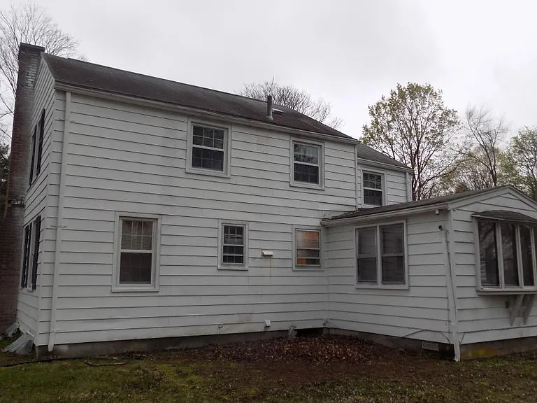 81 Donbray Rd — Photo 2