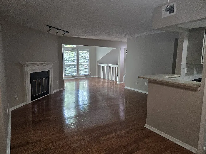 4207 Canyon Point Cir — Photo 10