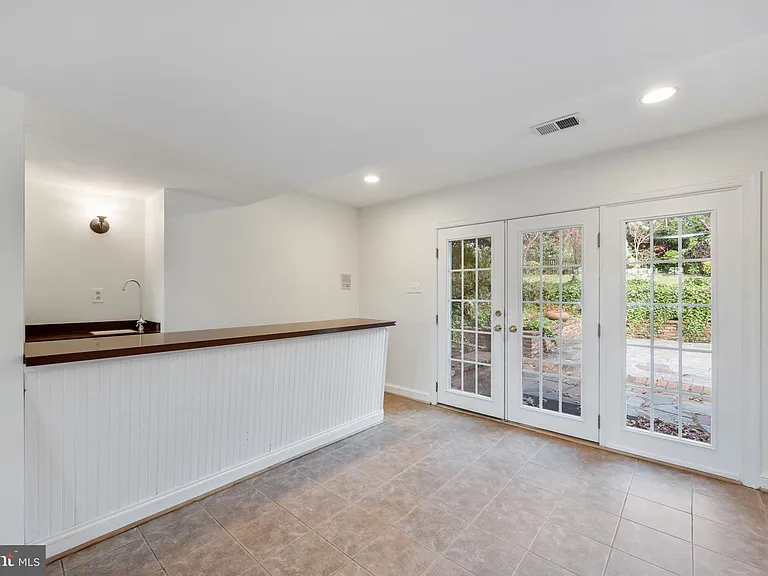 3606 Pinetree Ter — Photo 27