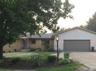1351 Lorrell Ave SW, North Canton, OH 44720