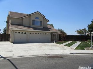 123 Zinfandel Ct, Los Banos, CA 93635
