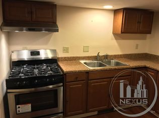 13 Dexter St, Johnston, RI 02919