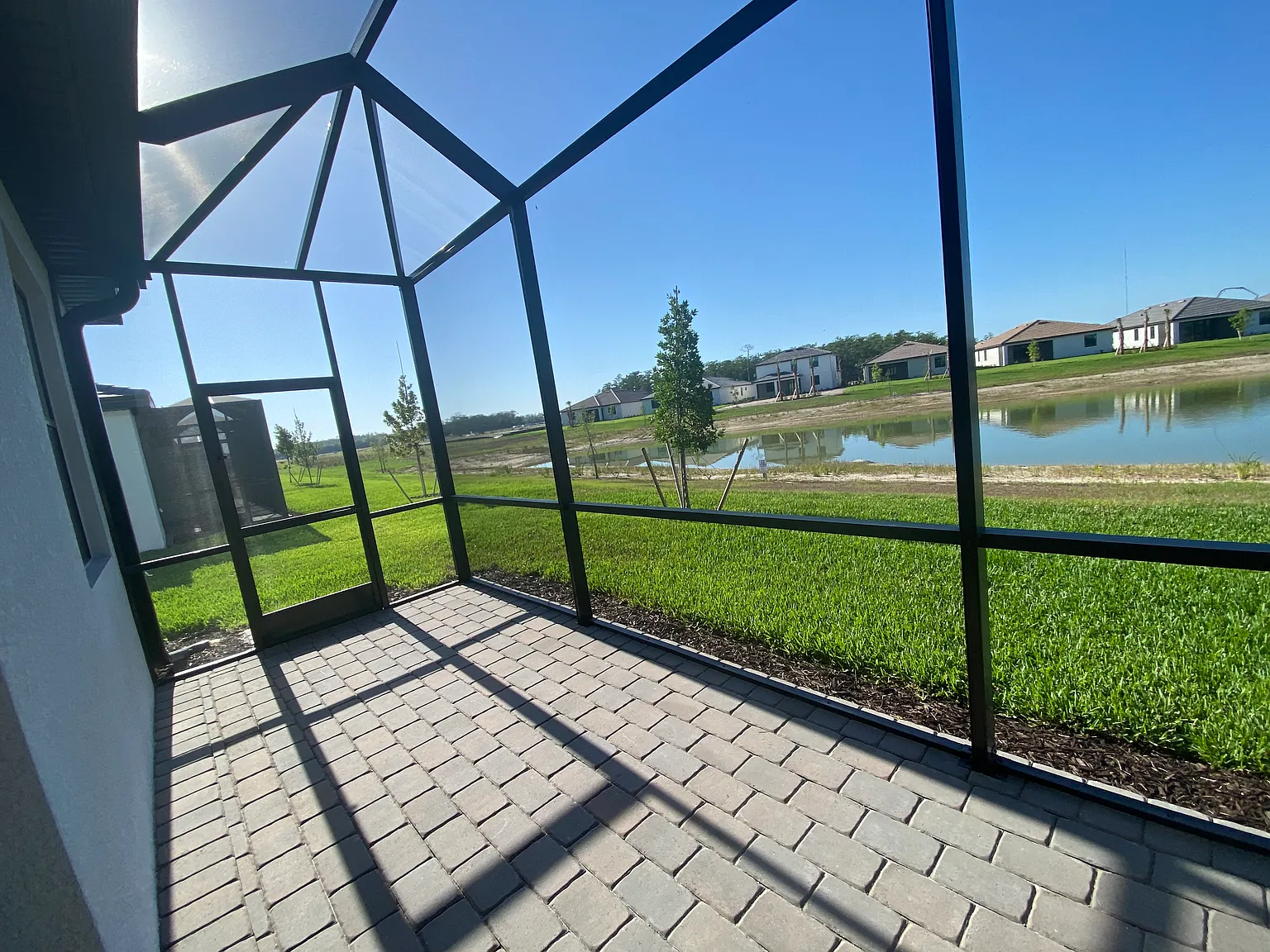 2 bed, 1564 sqft, $4,600 — Photo 1