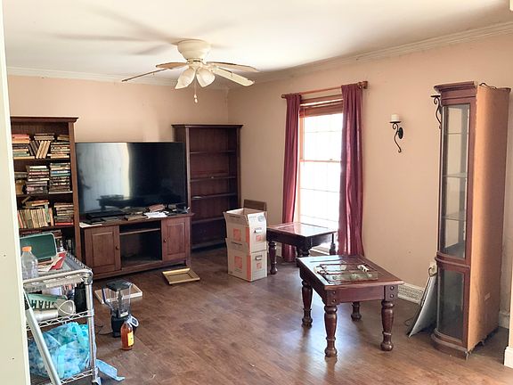 5th image of 103 Sandtrap Rd