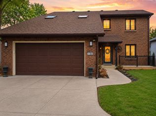 1180 River Rd W, Wasaga Beach, ON L9Z2W7