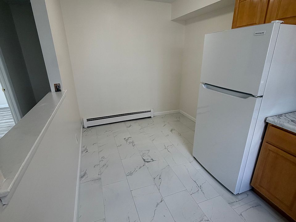 1st image of 280 Ada Dr Floor 2