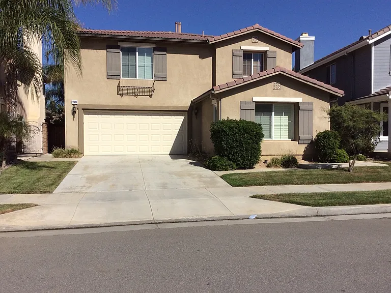 11408 Magnolia St — Photo 1