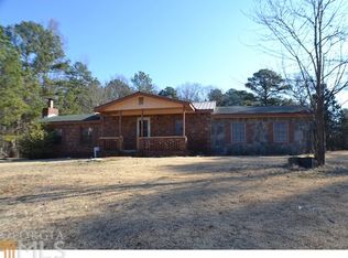425 N Lake Dr, Covington, GA 30016