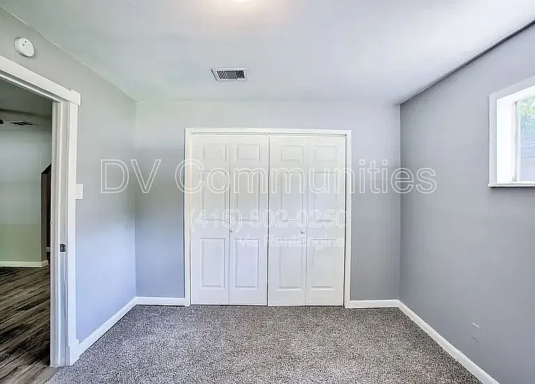 810 Charles Rd — Photo 11