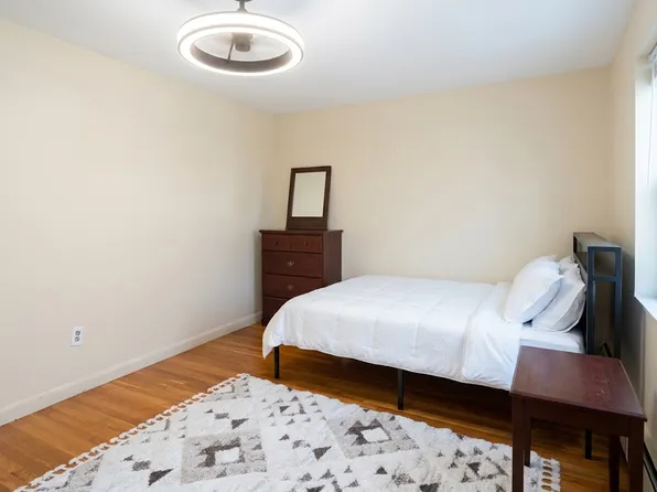 766 Willard St, Quincy, MA 02169
