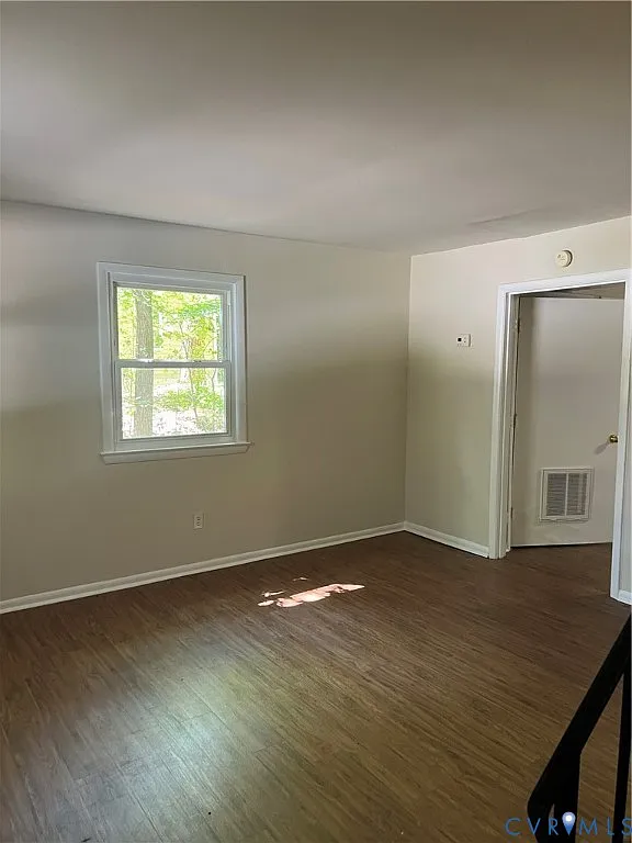 2 bed, 1.5 bath, 800 sqft, $985 — Photo 1