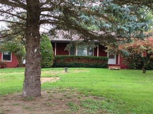 9839 N Meridian Rd, Pleasant Lake, MI 49272