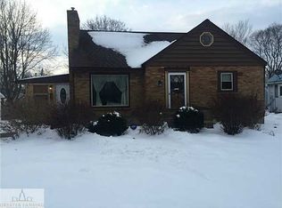 924 Kent St, Portland, MI 48875