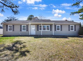 1713 Pemberton St, Toms River, NJ 08757