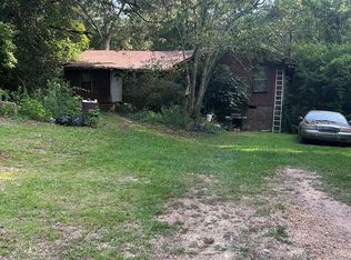 16 S Brookside Dr, Phenix City, AL 36869