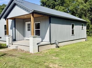 2465 Highway 43 S, Leoma, TN 38468